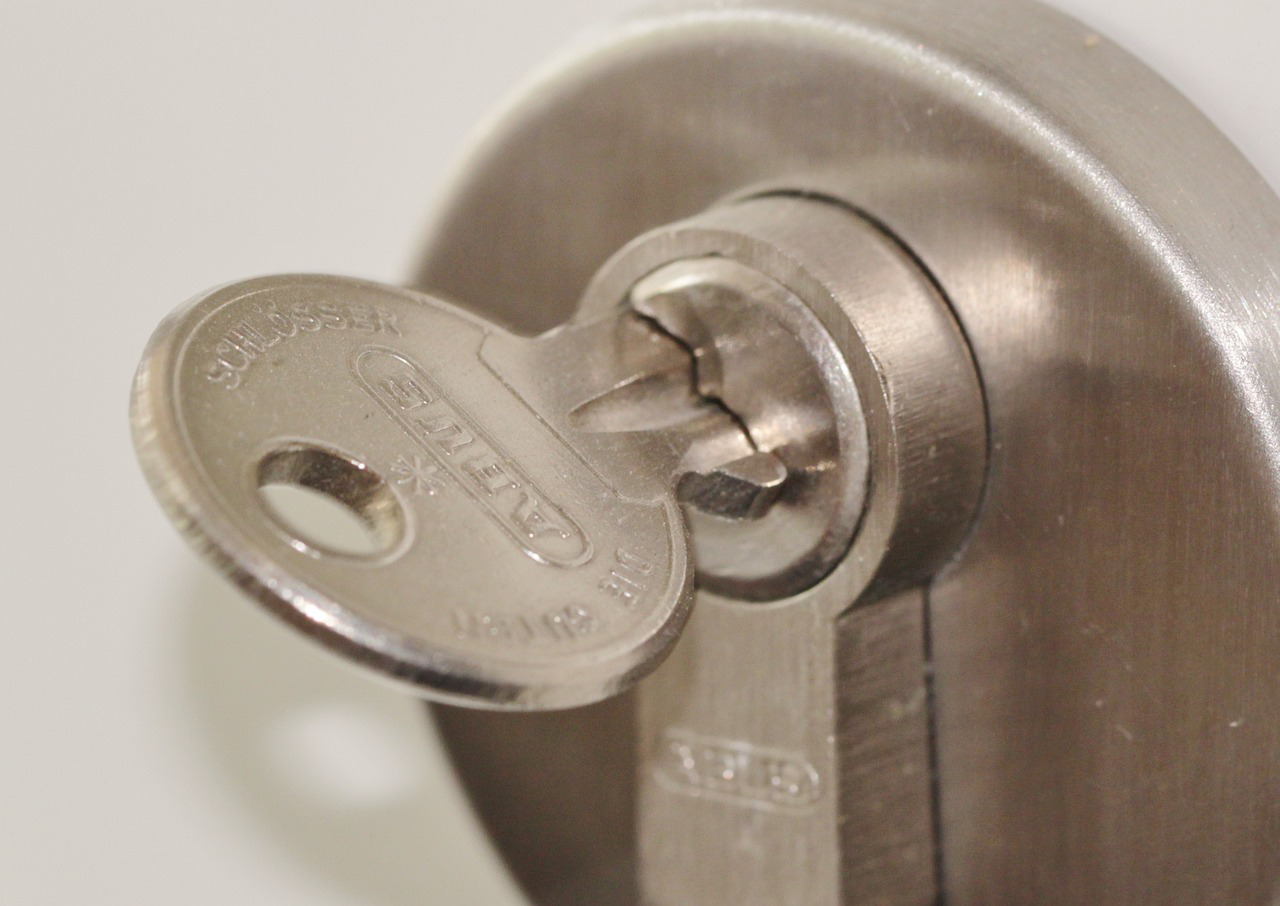 door-lock-key