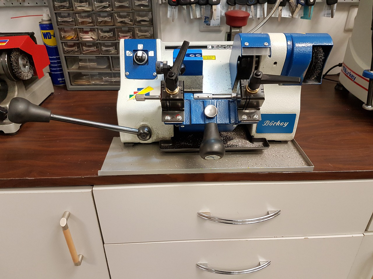 key cutting machine